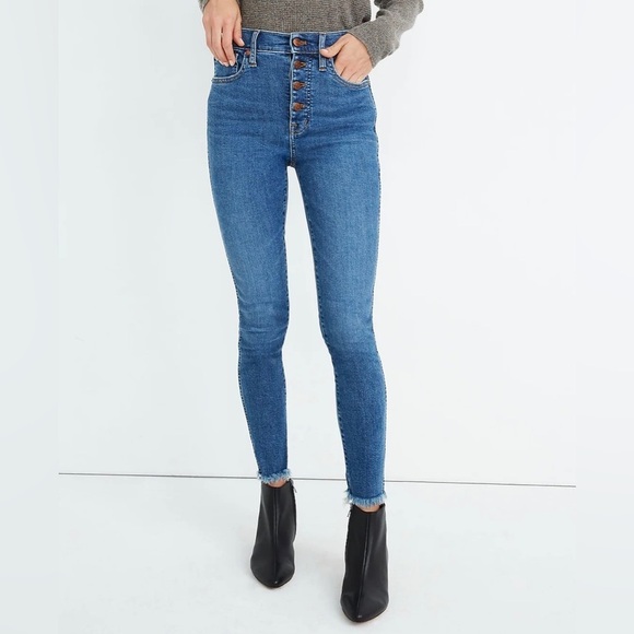 Madewell Denim - Madewell 10" High-Rise Skinny Jeans in Mackey Wash: Button-Front Edition size 26
